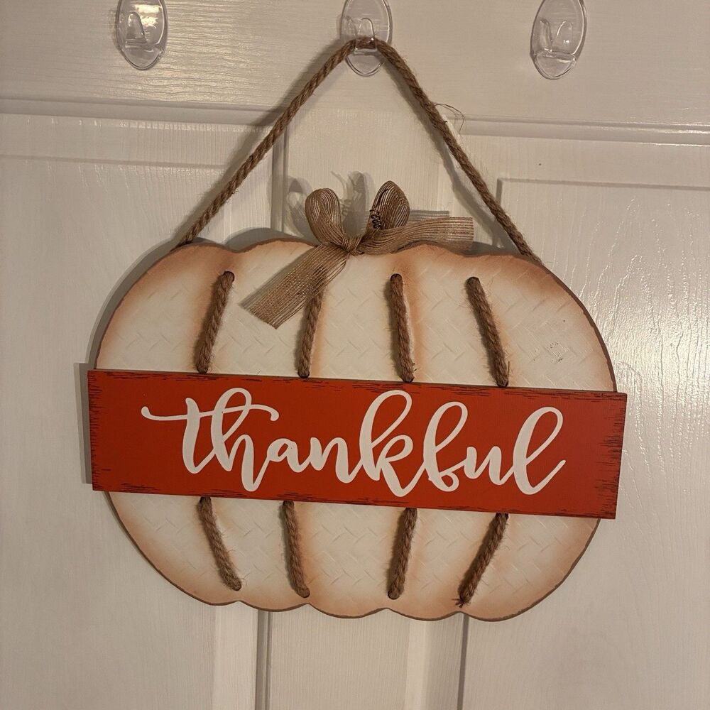 Fall Wood Door Hanging White, Orange Pumpkin w/ WELCOME, Bow &Rope. 11”x15” NEW